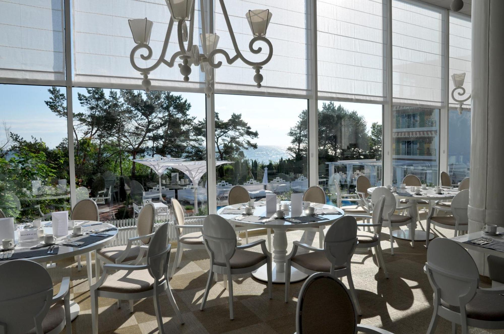 Hotel Bryza Resort & Spa Jurata Luaran gambar